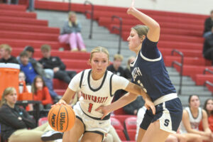 Hawks come out flat in 73-40 loss to Parkersburg South